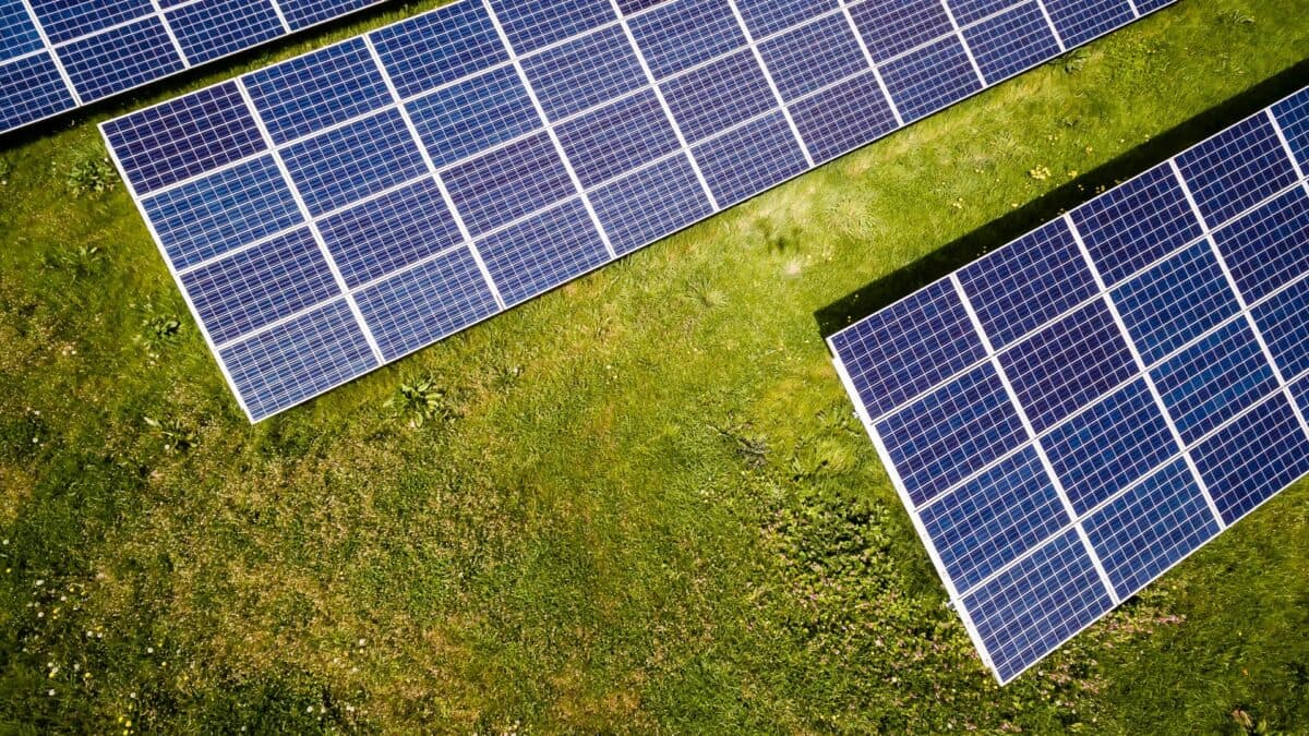 Eine Einführung in Solaranlage und Mieterstrom: Was Sie wissen müssen