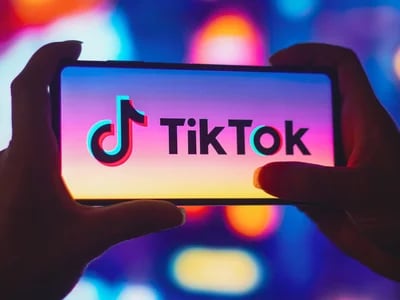 So funktioniert es: TikTok Follower kaufen bei FollowersHive